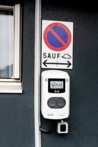 Borne de recharge électrique